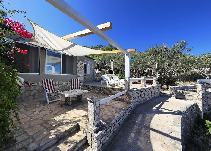 House Doria Nyaraló